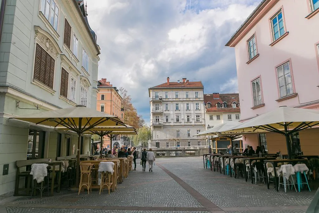 3 Bridges App Apartment Ljubljana