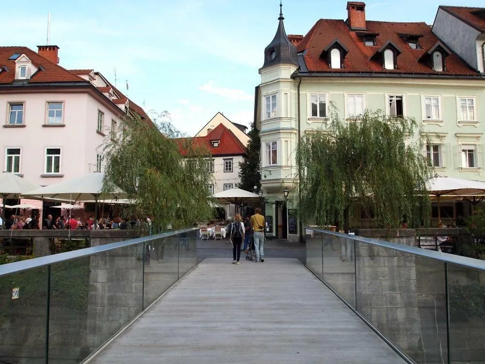 3 Bridges App Apartment Ljubljana 0*,  Slovenia